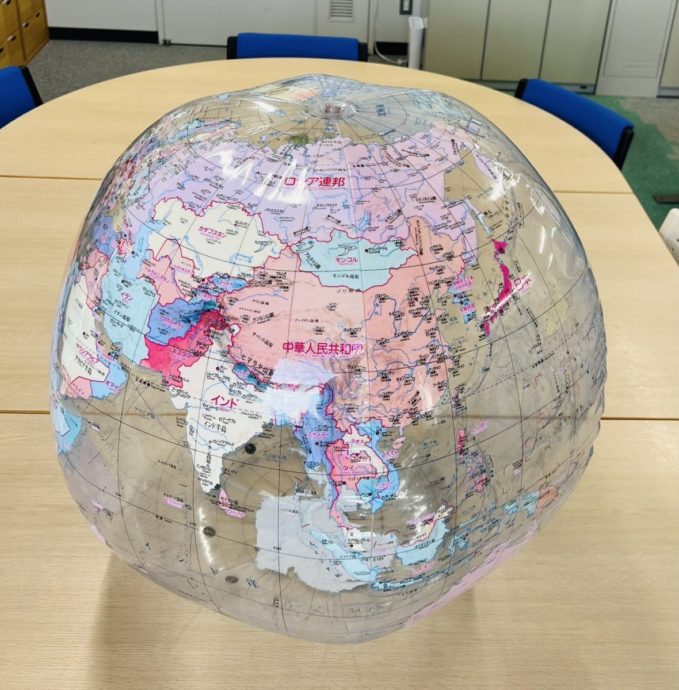 15.アースボール（球径70㎝）